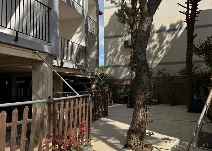 Flat Ergli Appartement *