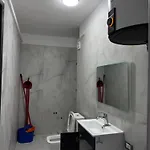 Flat Ergli * Velipojë