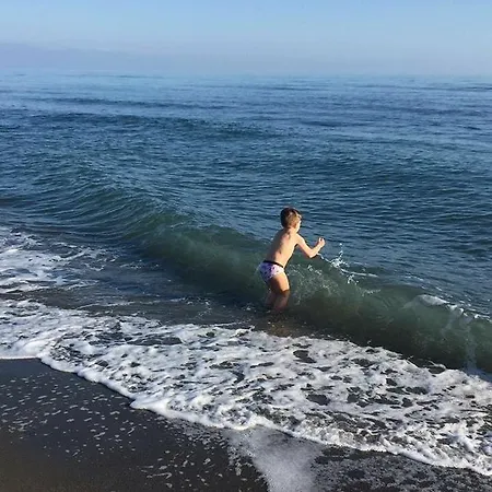 Flat Ergli Velipojë