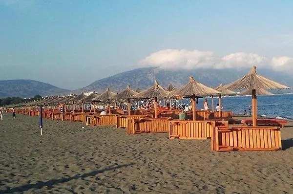 Flat Ergli Velipojë