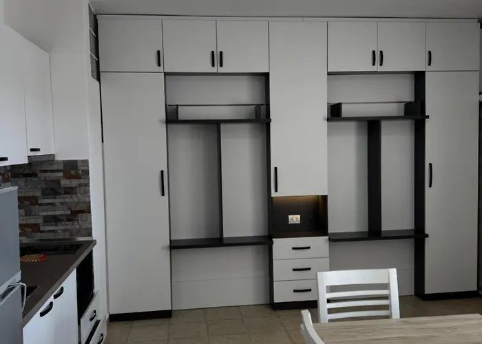 Flat Ergli * Velipoja